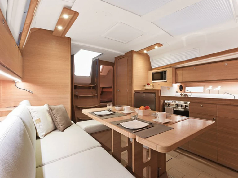 Verhuur Zeilboot in Lefkáda - Dufour Dufour 382 Grand Large