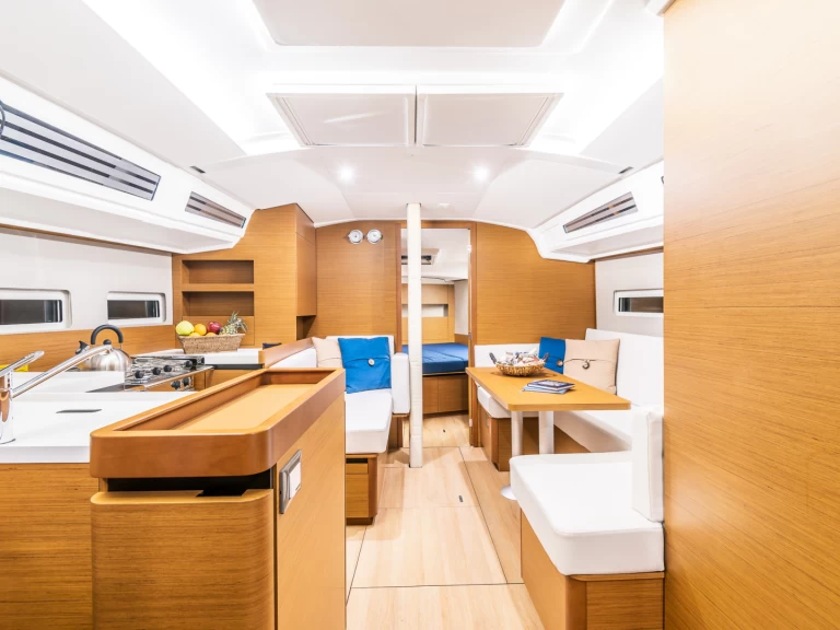 Verhuur Zeilboot in Álimos - Jeanneau Sun Odyssey 410