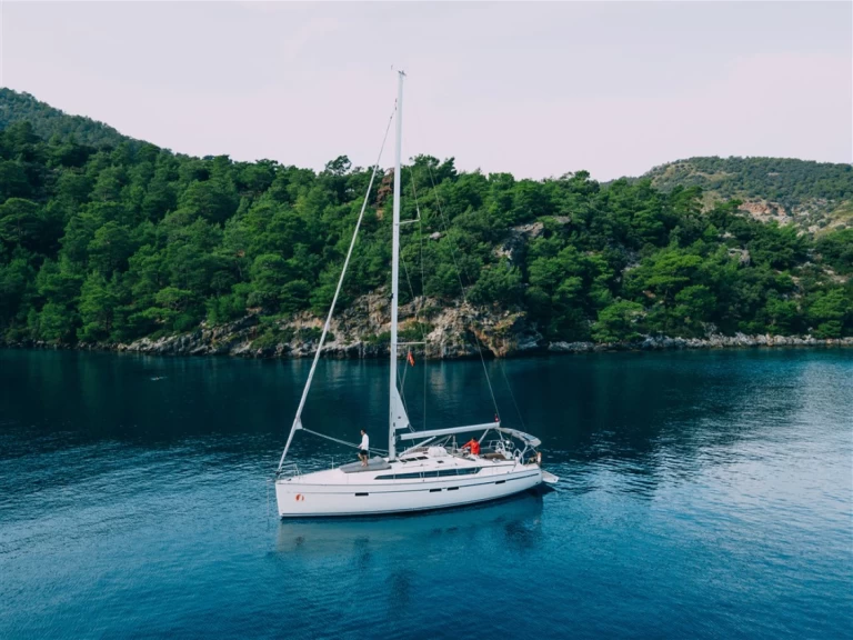 Bootverhuur Bavaria Cruiser 46 in Fethiye via SamBoat