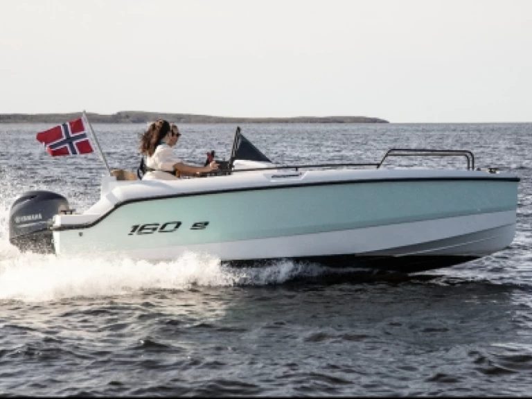 Huur een Compass Compass 150 CC in Palma de Mallorca