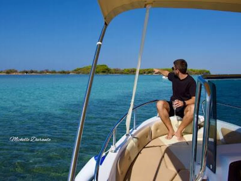 Verhuur Motorboot Salento marine met vaarbewijs