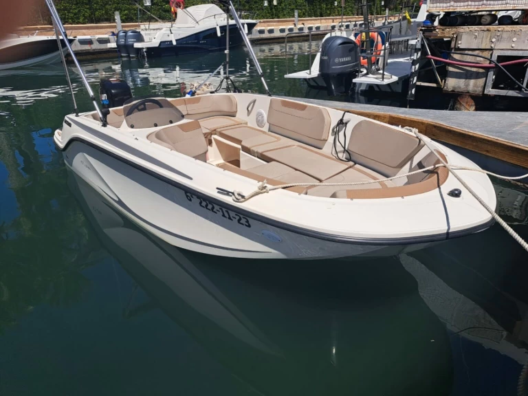 Motorboot te huur in Javea voor de beste prijs