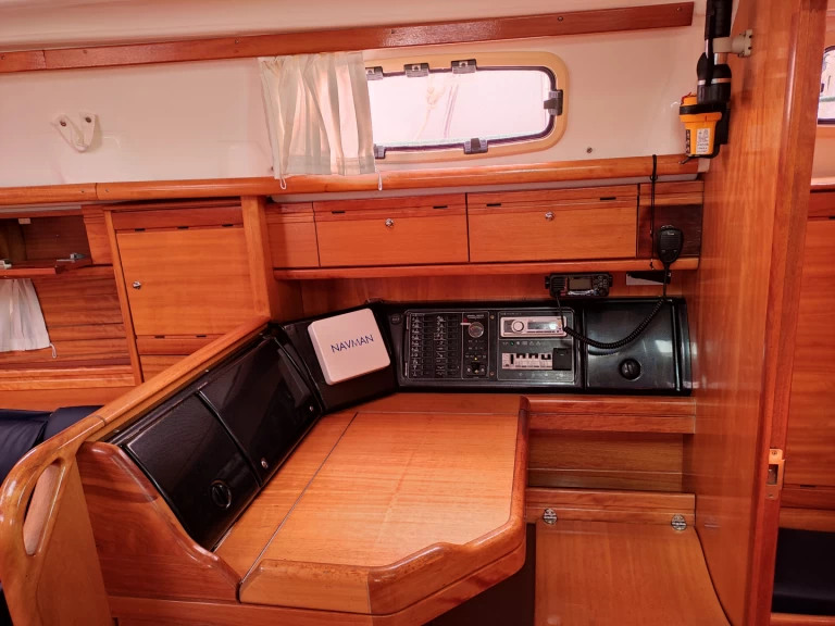 Verhuur Zeilboot Bavaria met vaarbewijs