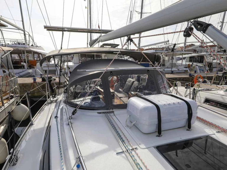 Zeilboot te huur in Biograd na Moru voor de beste prijs