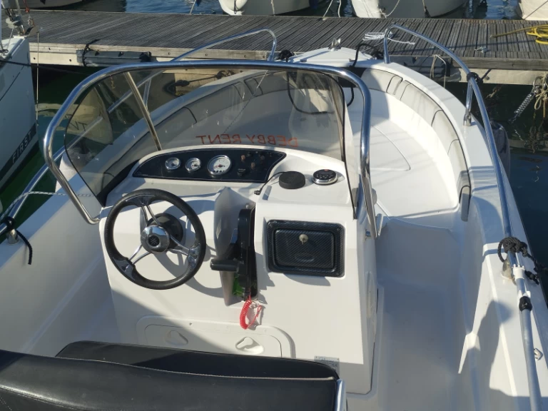 Bootverhuur Fezzano goedkoop Voyager 19 S