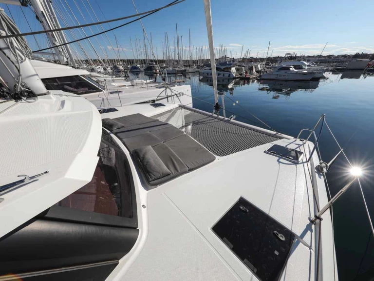 Huur Catamaran met of zonder schipper Fountaine Pajot in Biograd na Moru