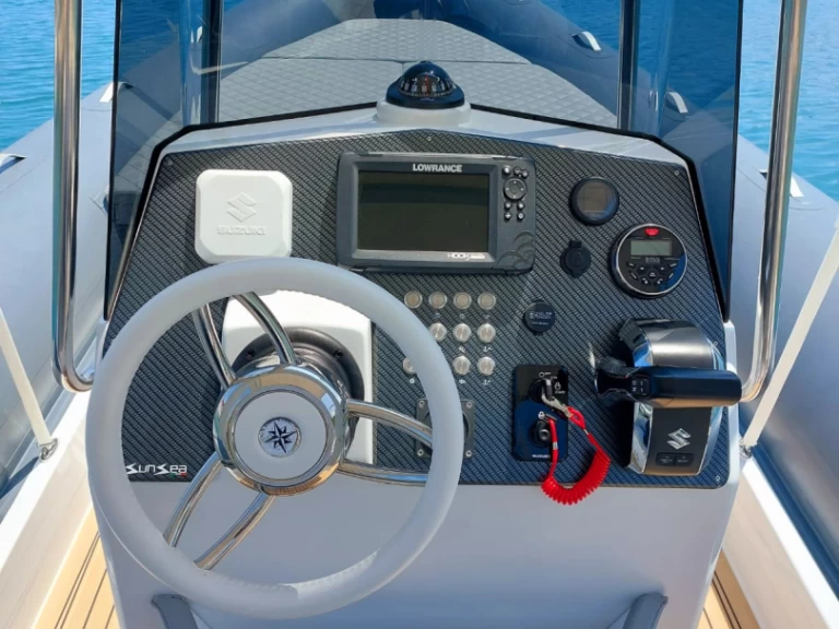 RIB te huur in Cefalù voor de beste prijs