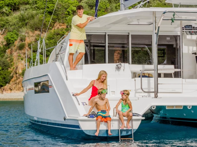 Catamaran te huur in Marsh Harbour voor de beste prijs