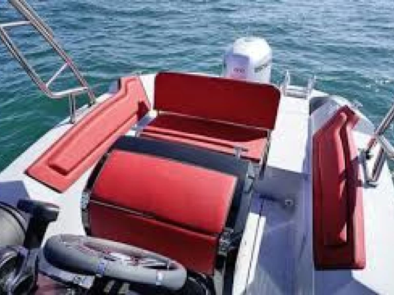 Bootverhuur Prua al vento Thor 7  in Marseille via SamBoat