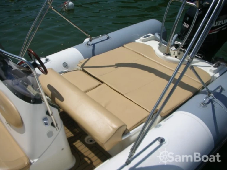 Jachthuur in La Grande-Motte - Zodiac Medline 650 via SamBoat