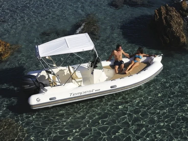 Capelli Tempest 600 te huur van particulier of professional in Antibes