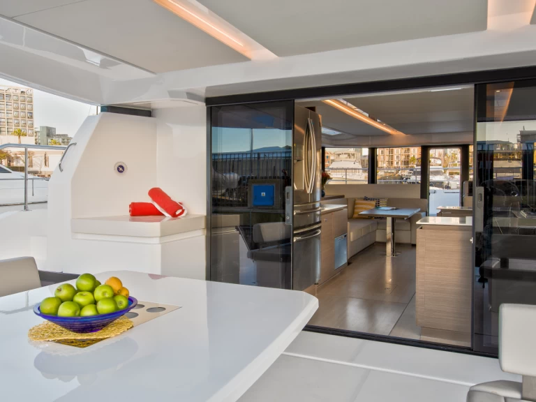 Leopard Leopard 53 Powercat te huur van particulier of professional in Road Town