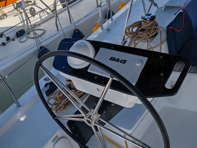 Bootverhuur Dufour Dufour 530 in Sukošan via SamBoat