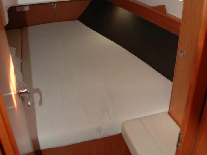 Verhuur Zeilboot in Olbia - Bavaria Cruiser 37