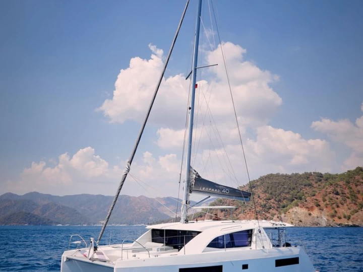 Verhuur Catamaran in Fethiye - Leopard Catamarans / Robertson & Caine Leopard 40