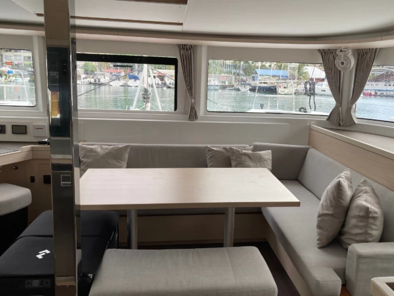 Catamaran te huur in Le Marin voor de beste prijs