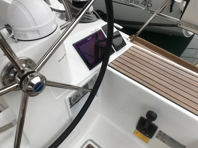 Zeilboot te huur in Santa Cruz de Tenerife voor de beste prijs