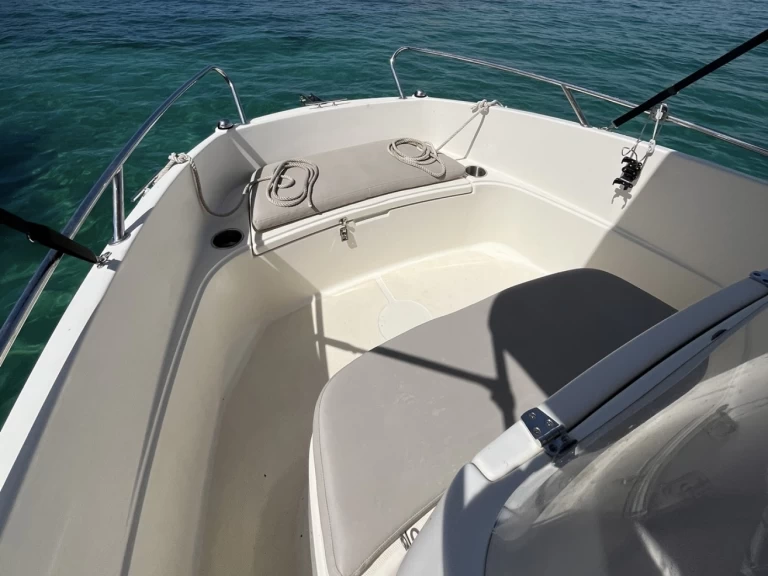 Verhuur Motorboot B2 Marine met vaarbewijs
