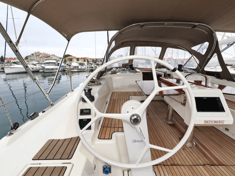 Bavaria Bavaria C42 te huur van particulier of professional in Biograd na Moru