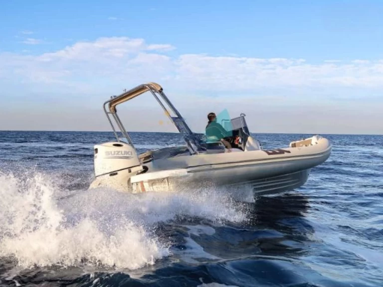 Bootverhuur Bsc BSC 70 in Cogolin via SamBoat