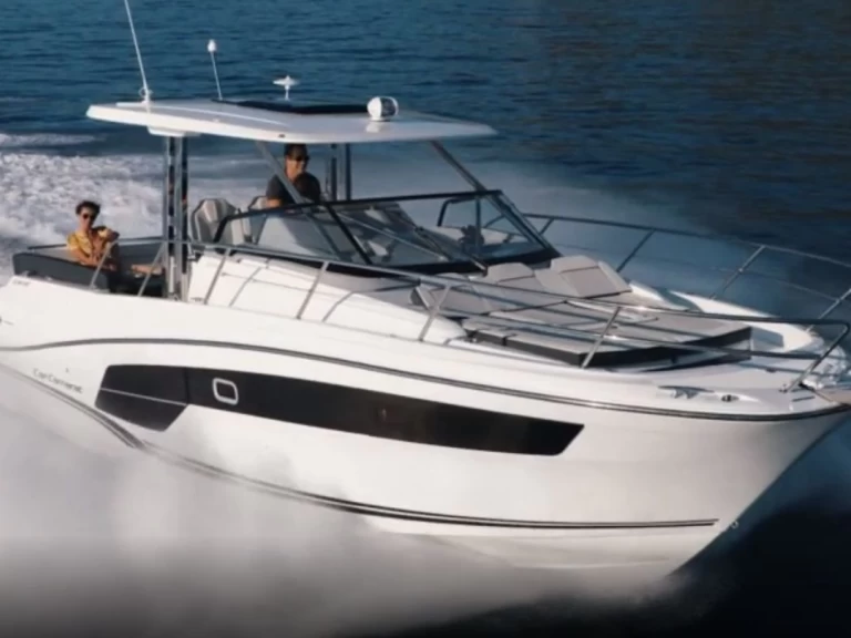 Bootverhuur Cogolin goedkoop CAP CAMARAT 10.5