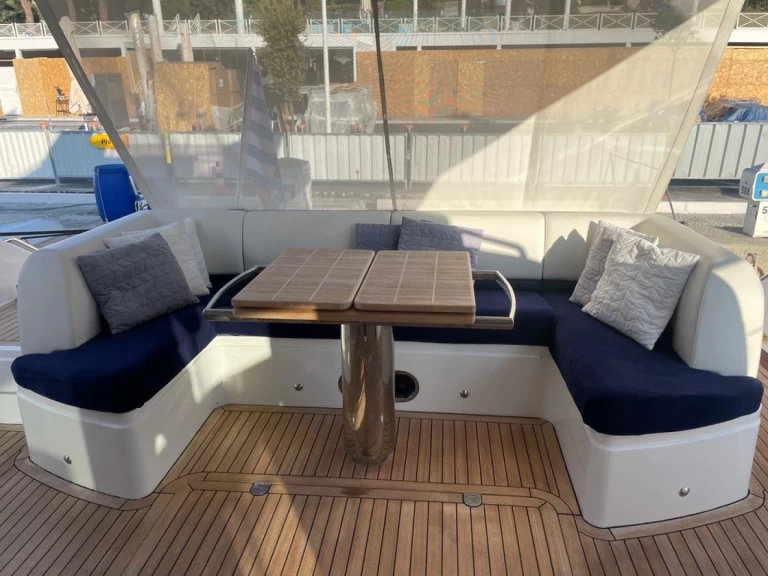 Verhuur Motorboot Princess met vaarbewijs