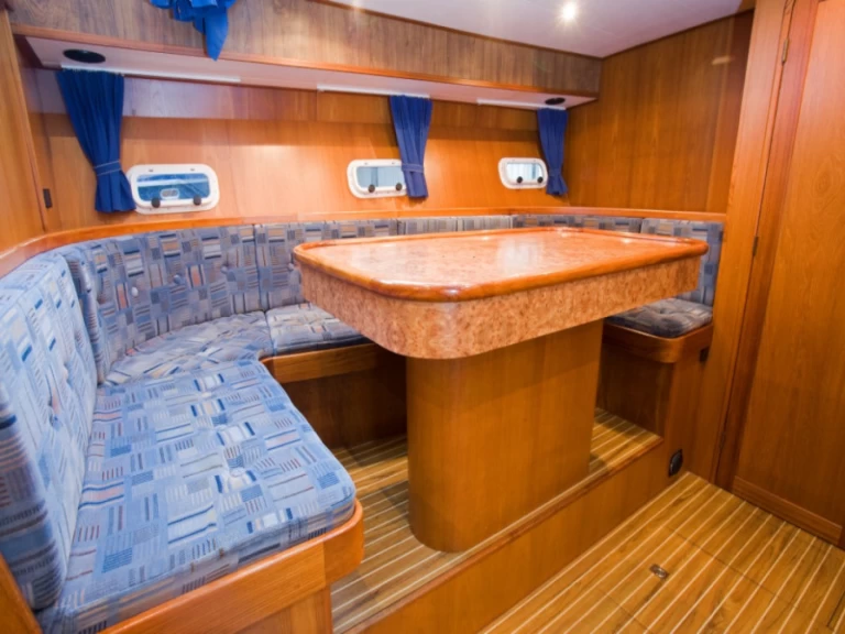 Bootverhuur De Drait Renal 50 Pilot in Drachten via SamBoat