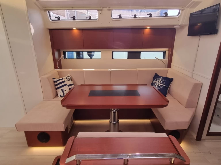 Verhuur Zeilboot Hanse met vaarbewijs