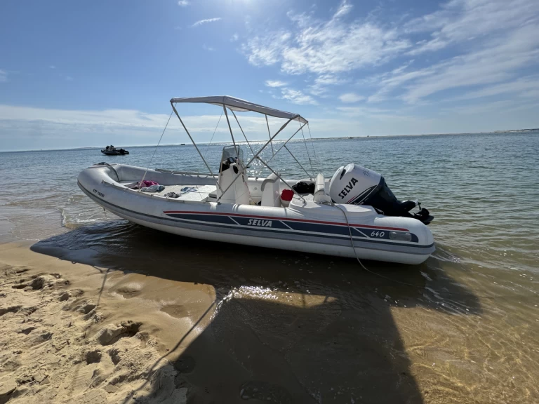 Selva Selva D640 te huur van particulier of professional in Les Issambres