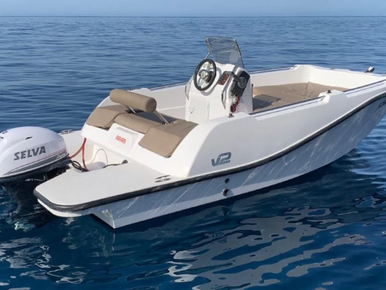 Verhuur Motorboot V2 BOATS met vaarbewijs