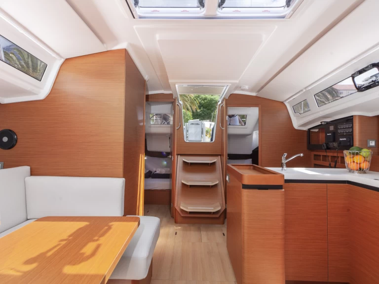 Huur Zeilboot met of zonder schipper Jeanneau in Split