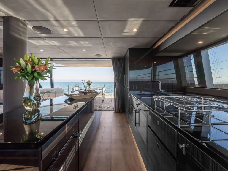 Verhuur Jacht Sunreef met vaarbewijs