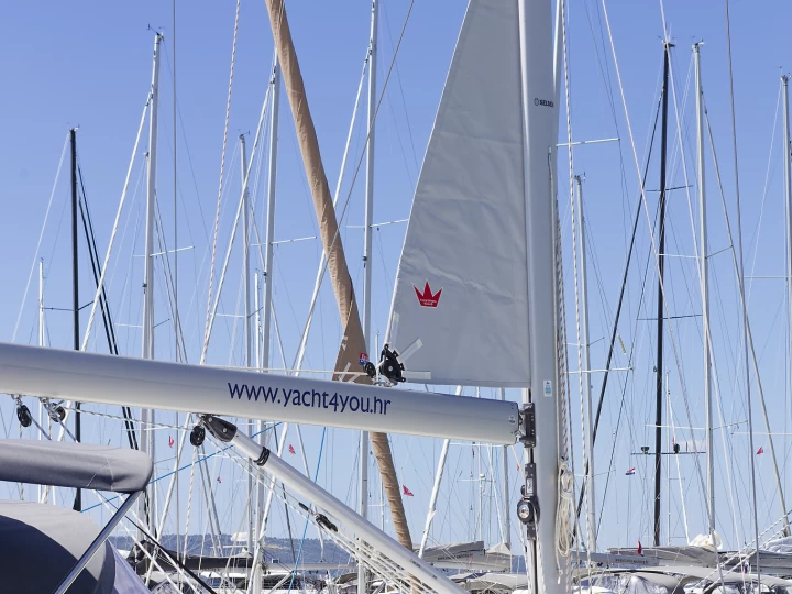 Bavaria Bavaria C45 te huur van particulier of professional in Kaštela