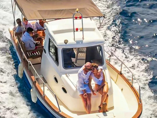 Verhuur Motorboot Saronic Boats  met vaarbewijs