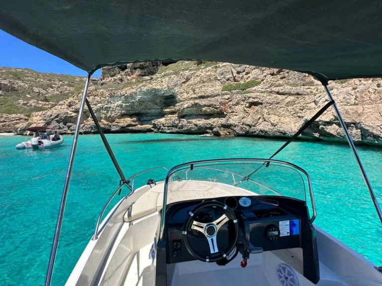 Bootverhuur Karnic Am 490 in s'Estanyol de Migjorn via SamBoat