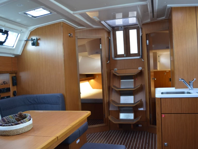 Verhuur Zeilboot Bavaria met vaarbewijs