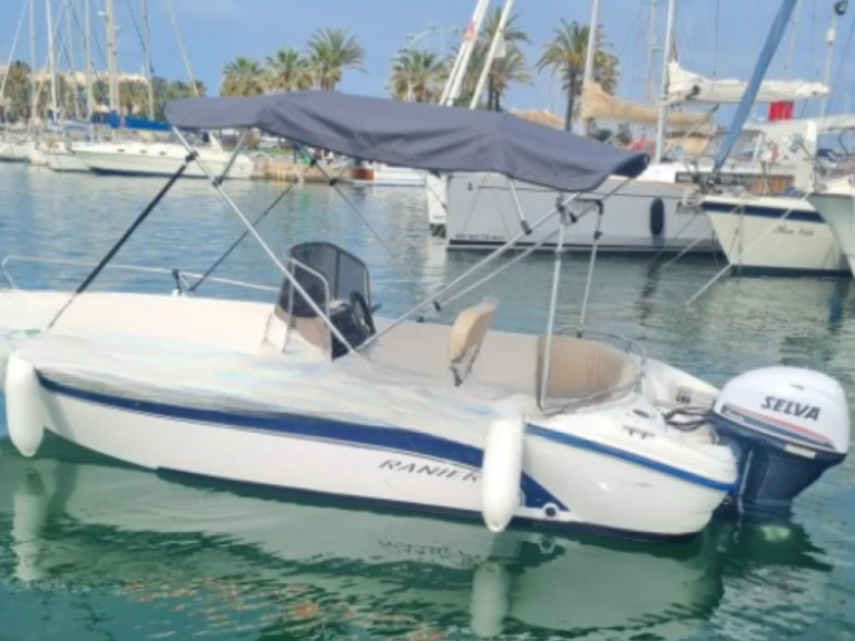 Bootverhuur Puerto Marina Benalmadena goedkoop Open 