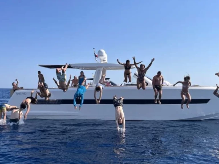 Verhuur Motorboot in Port du Lavandou - Fjord Fjord 52 Open