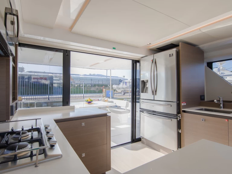 Leopard Leopard 53 Powercat te huur van particulier of professional in Road Town