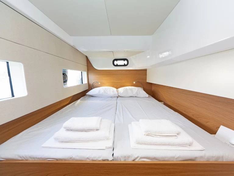 Catamaran te huur in Skradin voor de beste prijs