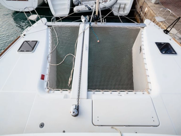 Bootverhuur Lagoon Lagoon 400 S2 in Punta Ala via SamBoat