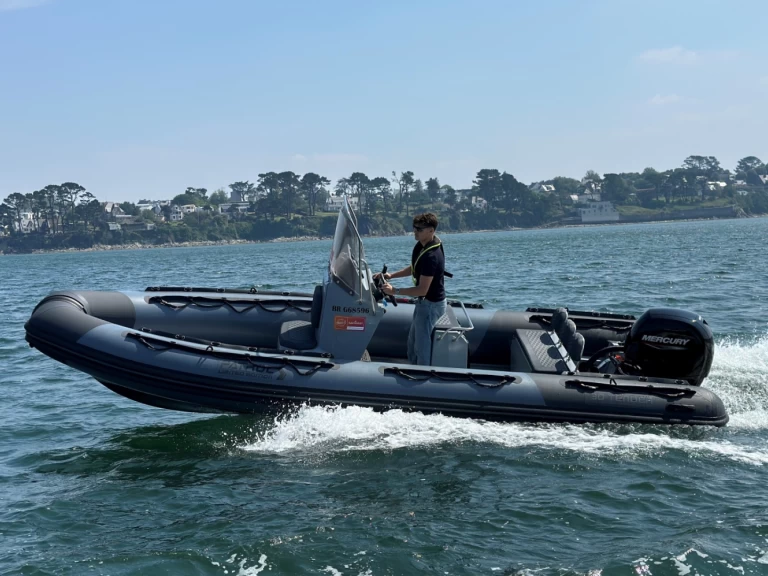 Verhuur Motorboot in Brest - 3D Tender Patrol 6,50