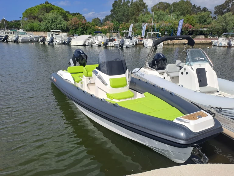 RIB te huur in Saint-Florent voor de beste prijs