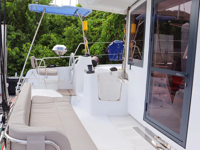 Bootverhuur Bali Bali Catsmart in Road Town via SamBoat