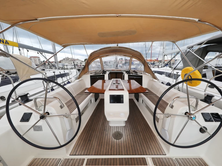Verhuur Zeilboot in Biograd na Moru - Dufour Dufour 412 Grand Large