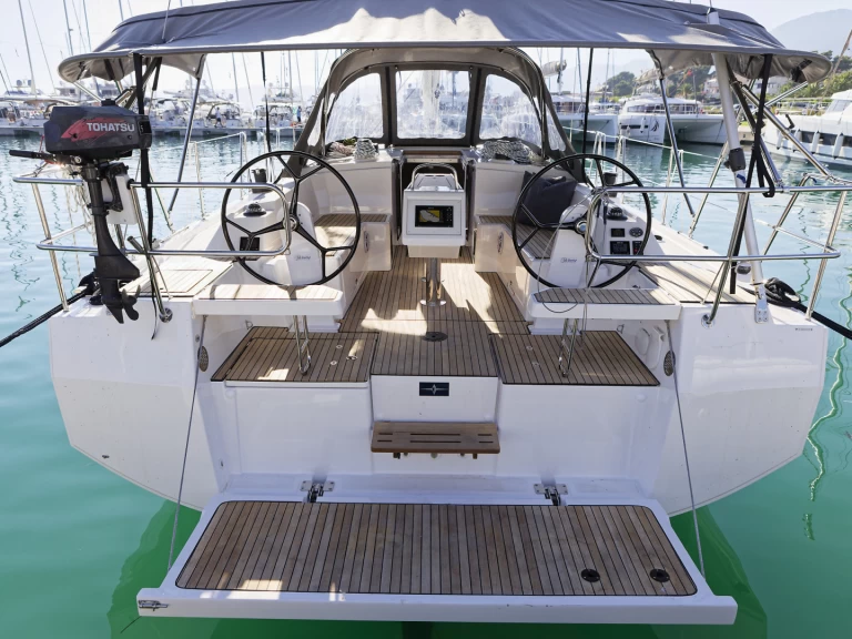 Zeilboot te huur in Kaštela voor de beste prijs