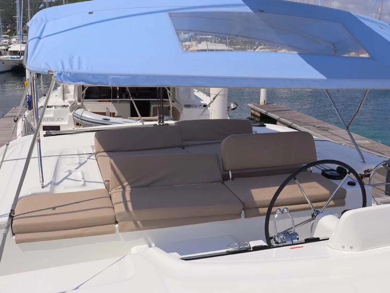 Catamaran te huur in Road Town voor de beste prijs