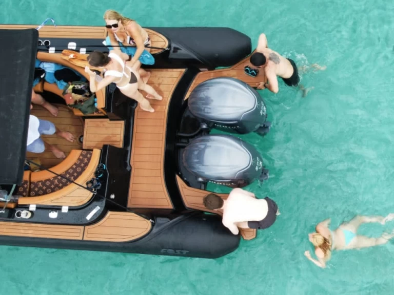 Huur een Fost  MATRIX in Parikia