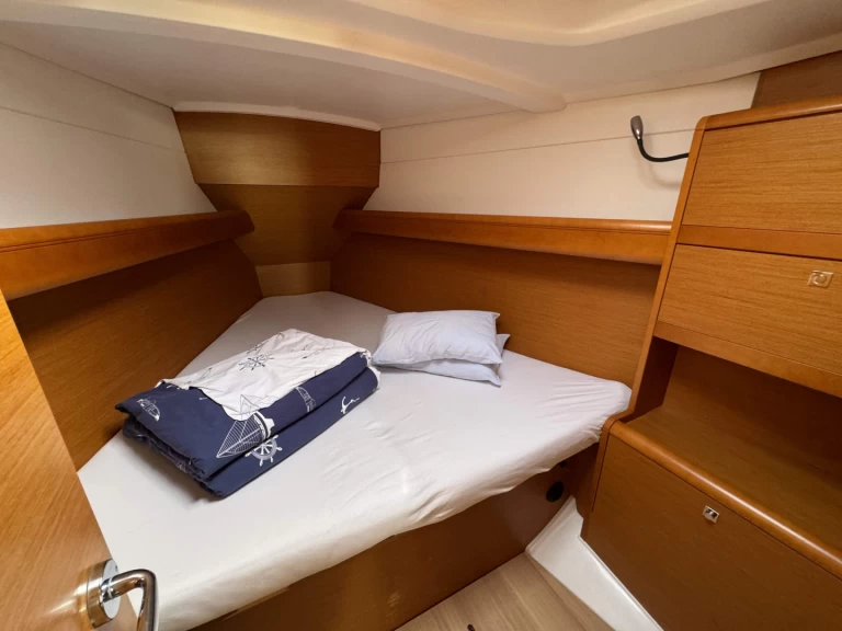 Jeanneau Sun Odyssey 389 te huur van particulier of professional in Rogoznica