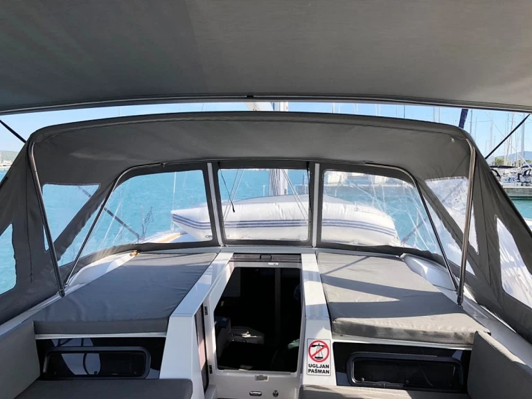 Bootverhuur Sukošan goedkoop Oceanis 51.1